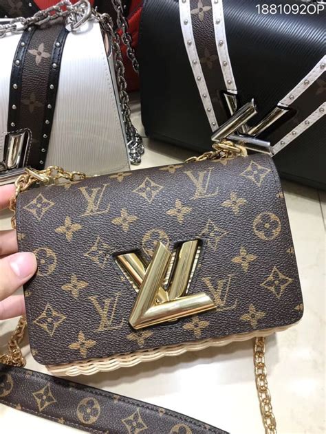 lv twist bag street style|louis vuitton twist mm price.